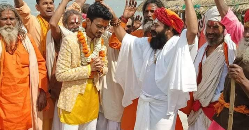rishi welcomed in Ayodhya