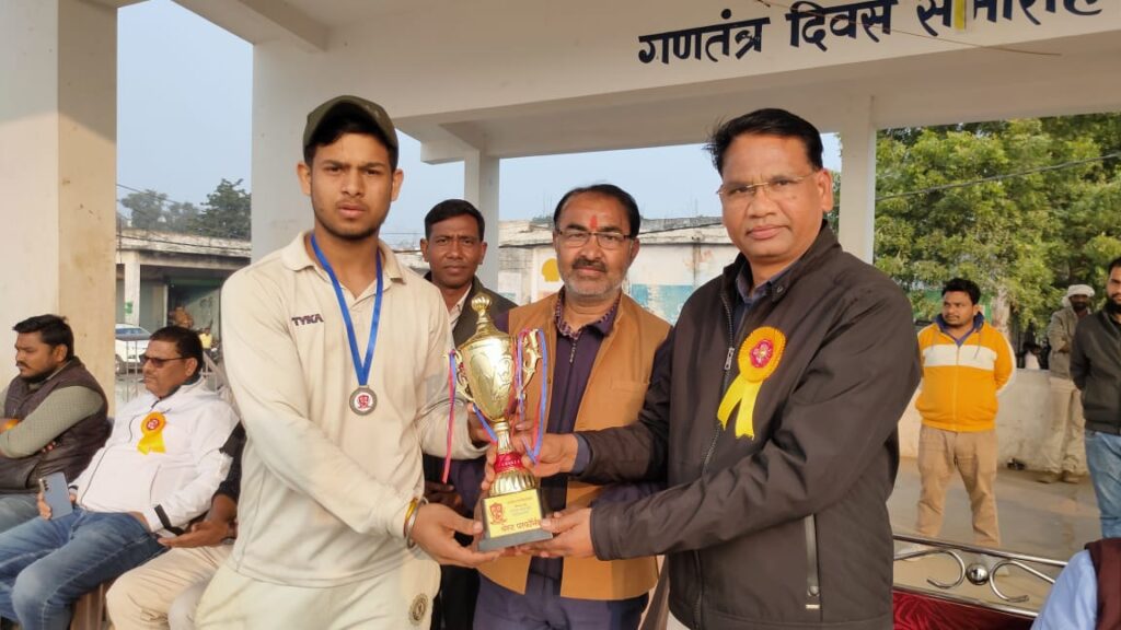 District level cricket competition concludes
man of the series winner