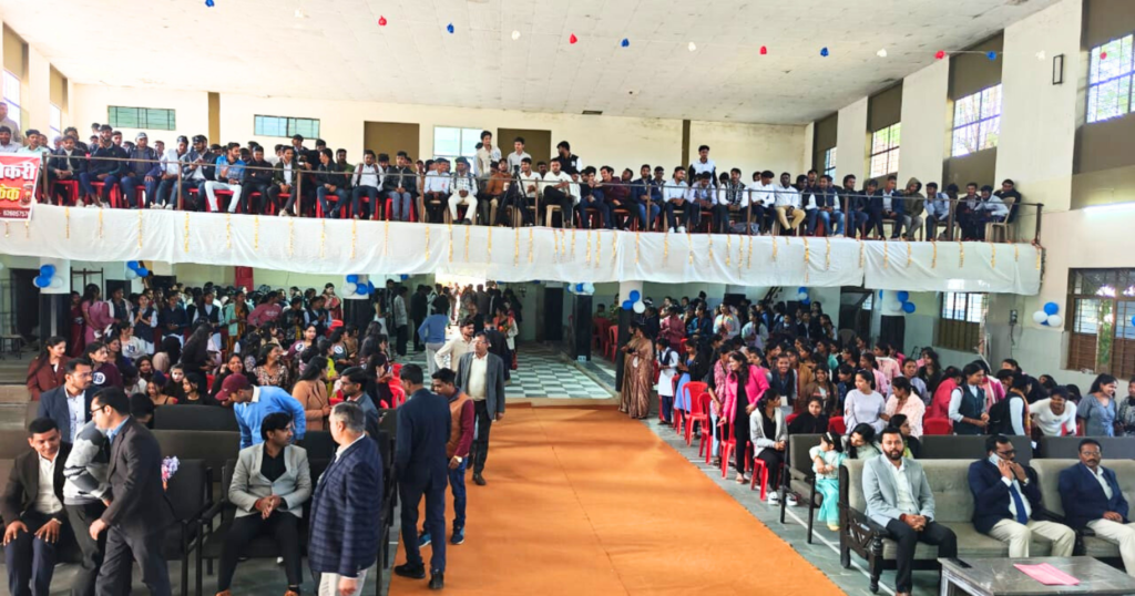 Kamala College organized a freshers' party.