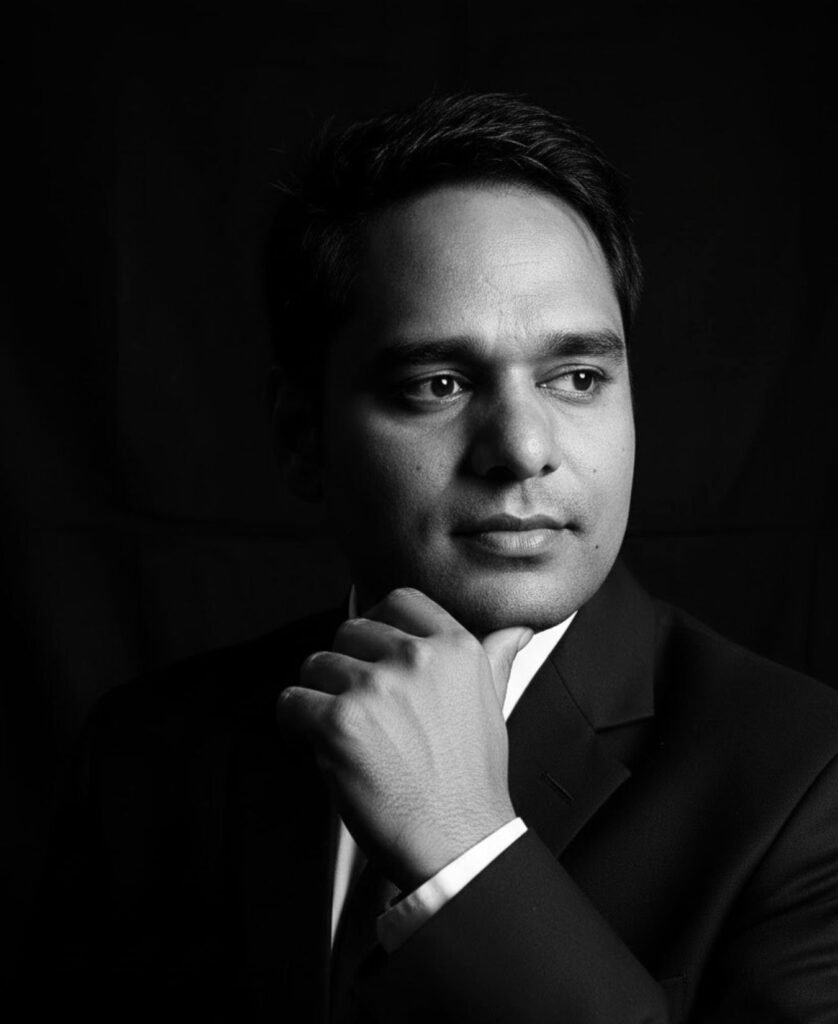 Artist Rajkapoor Chitera